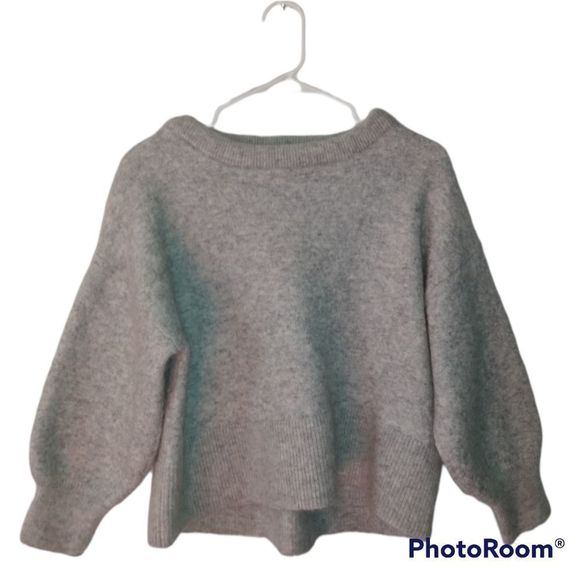 H&M Cropped Oversized Wool Long Sleeve Loose Crew Neck Gray Wool Sweater - Picture 1 of 11